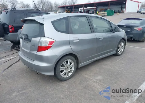 2010 Honda Fit Sport z USA, uszkodzony, nr VIN JHMGE8H41AS007937